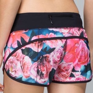 Lululemon Speed Short in Secret Garden, size 6